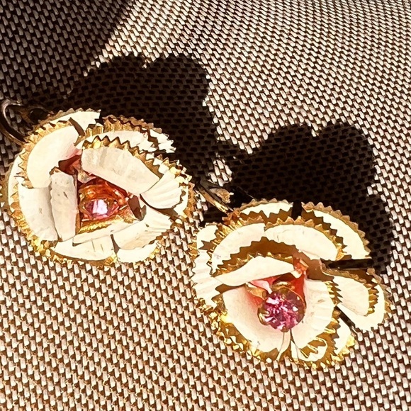 Vintage Jewelry - Antique enamel floral screwback earrings